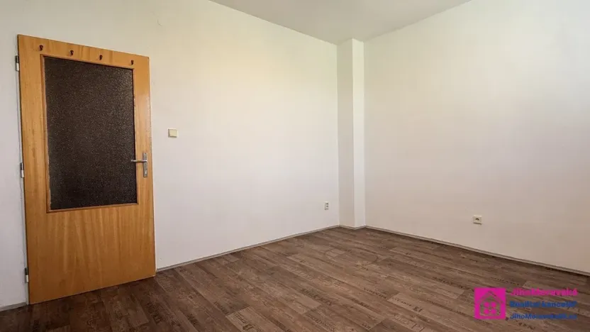 Pronájem obchodního prostoru, Hustopeče, Brněnská, 12 m2