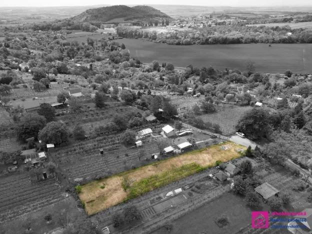 Prodej zahrady, Mikulov, 935 m2