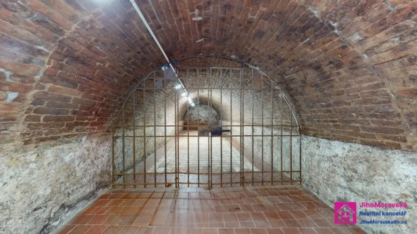 Prodej vinného sklepa, Valtice, Střelecká, 74 m2