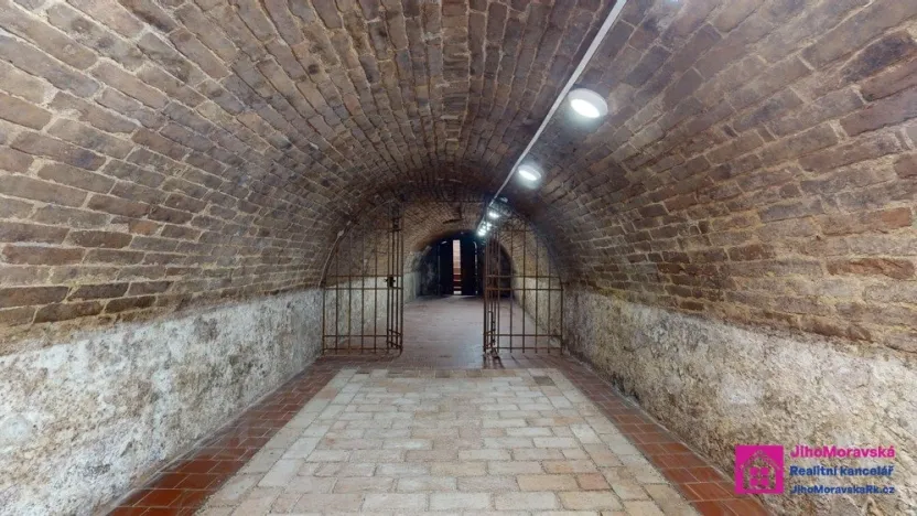 Prodej vinného sklepa, Valtice, Střelecká, 74 m2