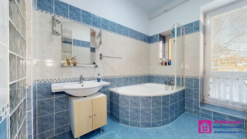 Prodej bytu 4+1, Hodonín, Sv. Čecha, 105 m2