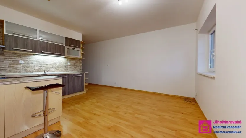 Pronájem bytu 2+kk, Břeclav, třída 1. máje, 57 m2