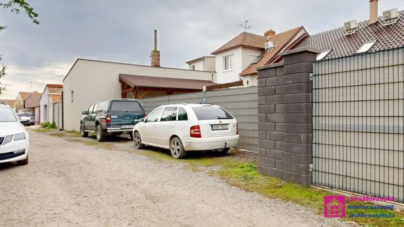 Prodej rodinného domu, Břeclav - Charvátská Nová Ves, Kapusty, 214 m2