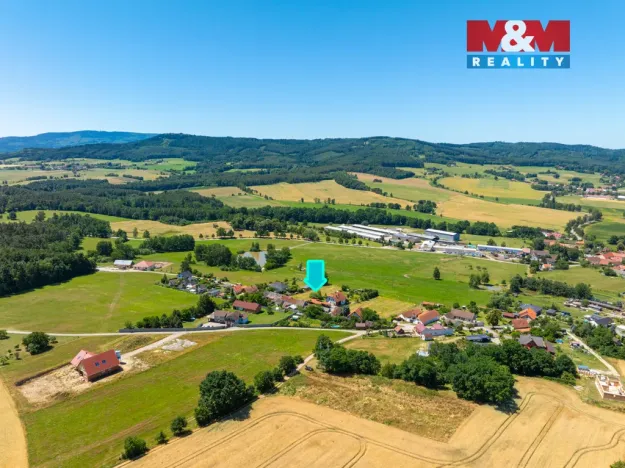 Prodej pozemku pro bydlení, Lipí, 1750 m2