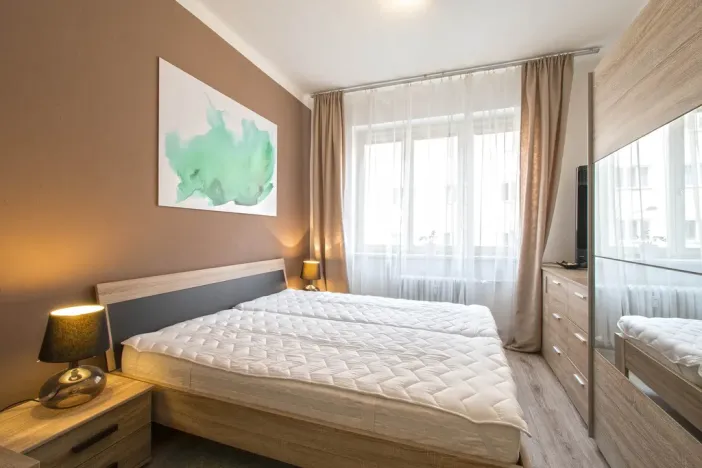 Pronájem bytu 2+1, Praha - Vinohrady, Písecká, 52 m2