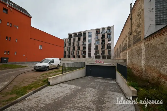 Pronájem bytu 1+kk, Brno, Dornych, 30 m2