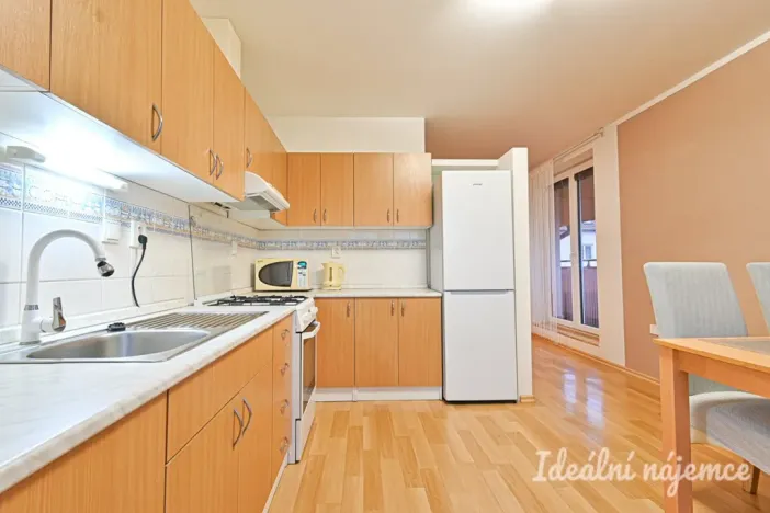 Pronájem bytu 2+kk, Zastávka, Stará osada, 63 m2