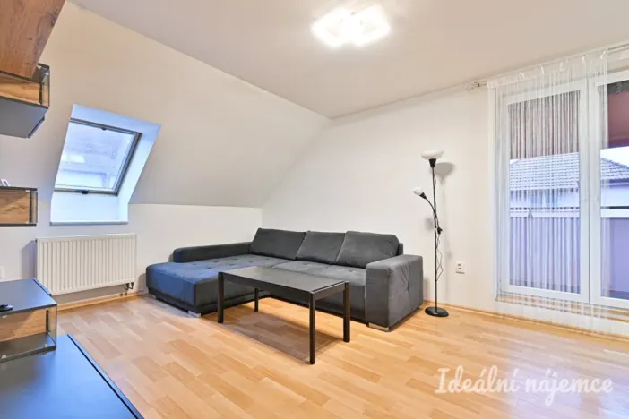 Pronájem bytu 2+kk, Zastávka, Stará osada, 63 m2