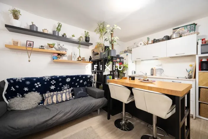 Pronájem bytu 2+kk, Brno, Hostislavova, 43 m2