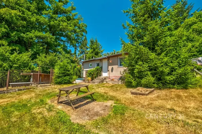 Prodej pozemku pro bydlení, Březová-Oleško, Lomená, 1254 m2