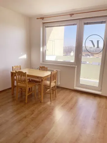 Pronájem bytu 2+kk, Velešín, Nad Cihelnou, 42 m2