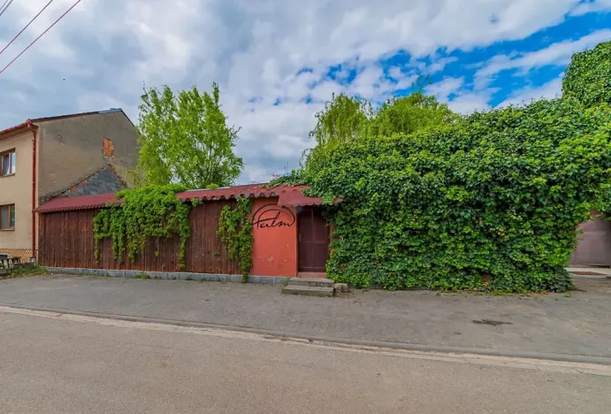 Prodej výrobních prostor, Velké Pavlovice, Trávníky, 2000 m2