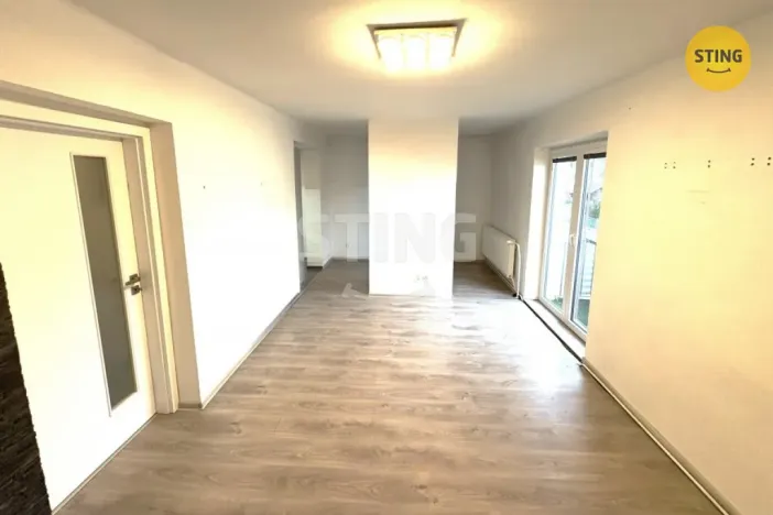 Prodej bytu 2+1, Zliv, Zahradní, 60 m2