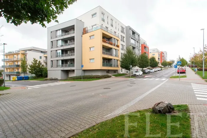 Pronájem bytu 2+kk, Praha - Stodůlky, Raichlova, 39 m2