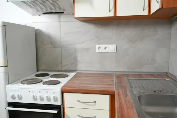 Pronájem bytu 1+1, Praha - Nusle, Družstevní, 36 m2