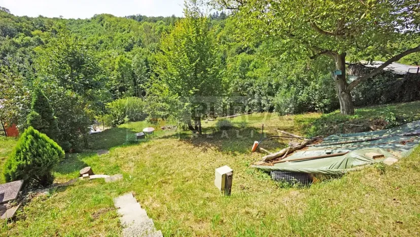 Prodej zahrady, Kralupy nad Vltavou, Lobeč, 346 m2