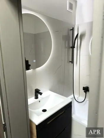 Prodej bytu 3+1, Uherský Brod, Obchodní, 70 m2