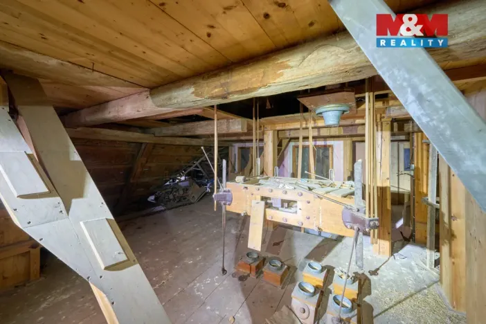 Prodej historického objektu, Machov, 268 m2