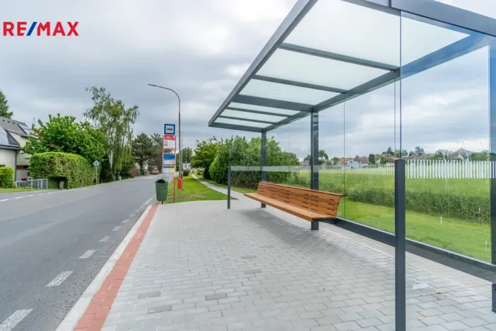 Pronájem bytu 1+kk, Roztoky, Lidická, 33 m2