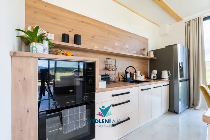 Prodej rodinného domu, Bystřany, 284 m2