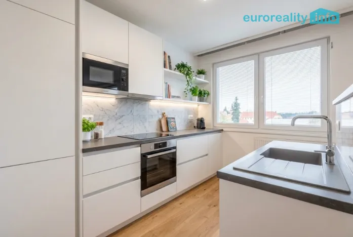 Prodej bytu 2+1, Doksy, Pražská, 55 m2