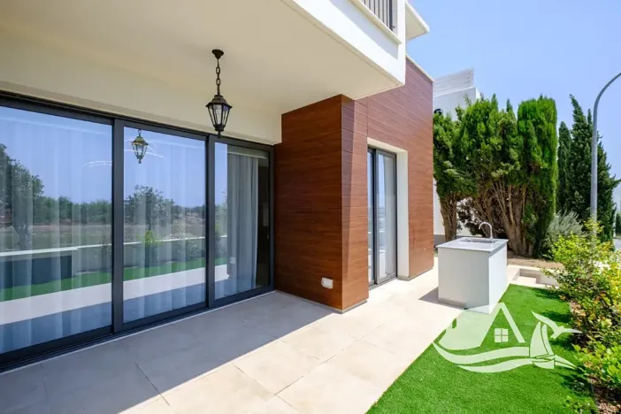 Prodej rodinného domu, Larnaka, Kypr, 169 m2