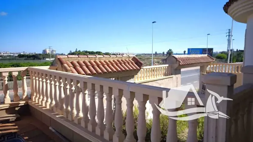 Prodej vily, Torrevieja, Španělsko, 125 m2