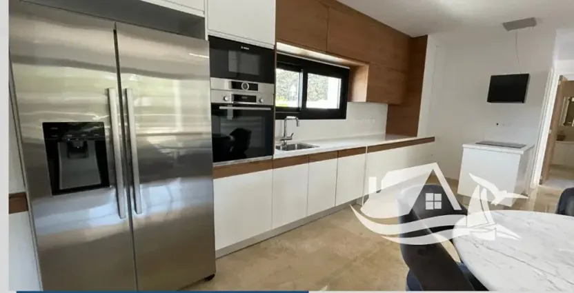 Prodej bytu 2+kk, Pafos, Kypr, 55 m2