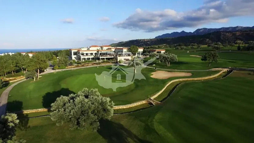 Prodej bytu 1+1, Agios Amvrosios Keryneias, Kypr, 58 m2