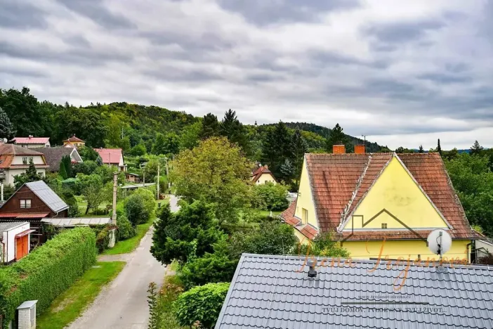 Prodej pozemku pro bydlení, Lštění, Míru, 1933 m2