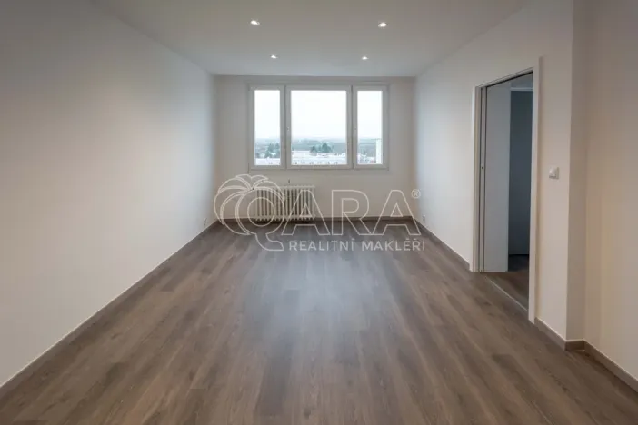 Pronájem bytu 3+1, Neratovice, 28. října, 70 m2