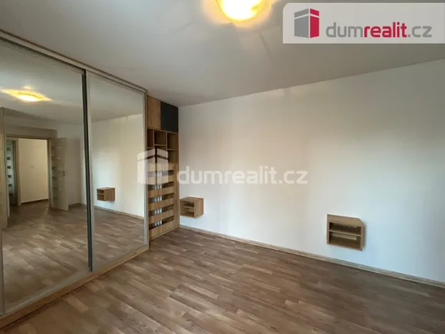 Pronájem bytu 2+1, Kolín - Kolín II, Na Magistrále, 60 m2