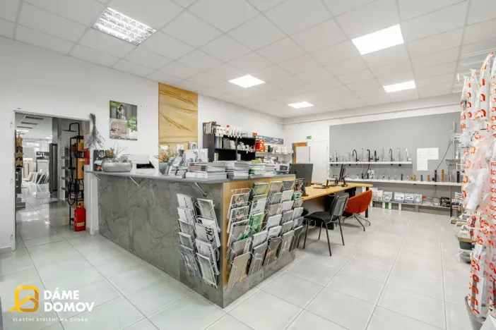 Prodej obchodního prostoru, Otrokovice, Nerudova, 423 m2