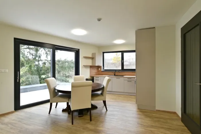 Pronájem bytu 3+kk, Praha - Petrovice, Dieselova, 80 m2