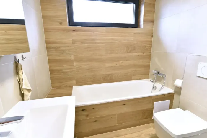 Pronájem bytu 3+kk, Praha - Petrovice, Dieselova, 80 m2