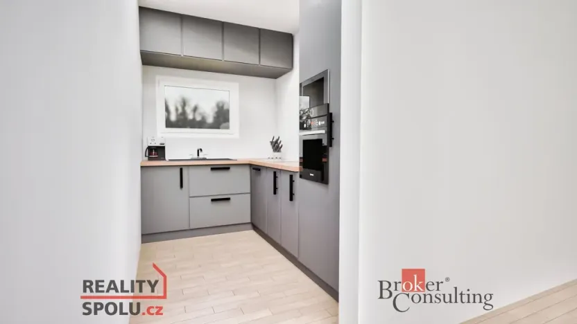 Prodej rodinného domu, Opava - Komárov, Kravařovská, 99 m2