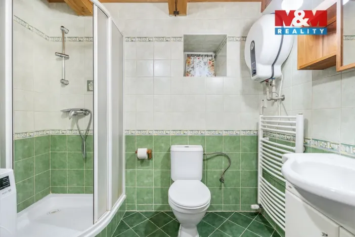 Prodej rodinného domu, Domousnice, 101 m2