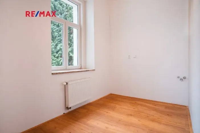 Pronájem kanceláře, Plzeň, Jablonského, 8 m2