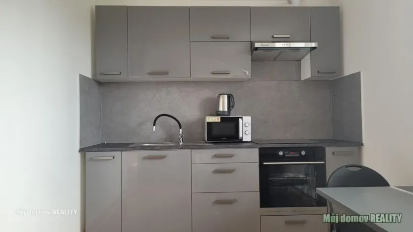 Pronájem bytu 3+kk, Praha - Kunratice, Odboje, 65 m2