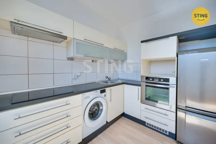 Prodej bytu 2+1, Uherské Hradiště, Derflanská, 44 m2