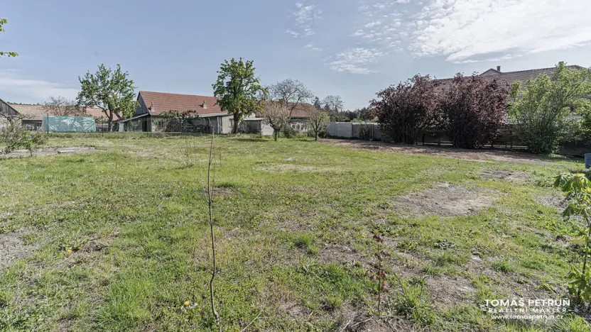 Prodej pozemku, Lišice, 1436 m2