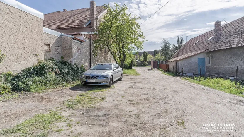 Prodej pozemku, Lišice, 1436 m2