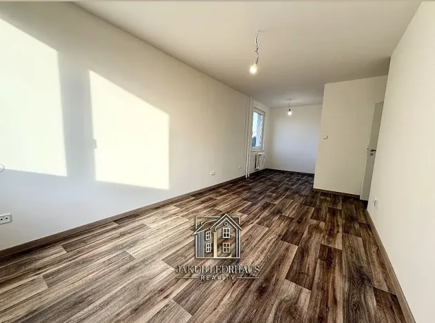 Prodej bytu 2+kk, Praha - Kamýk, Smotlachova, 44 m2