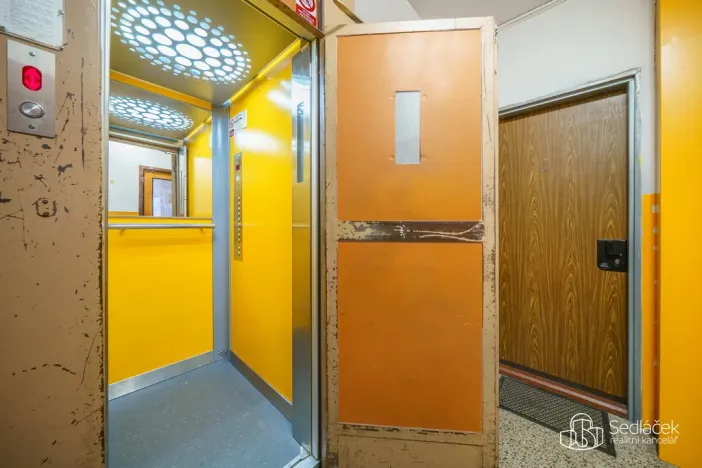 Prodej bytu 3+1, Sokolov, Vítězná, 69 m2