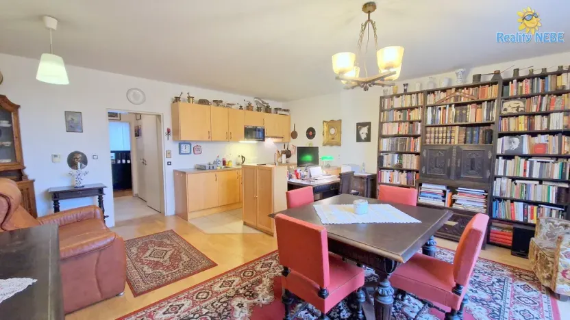 Prodej bytu 2+kk, Praha - Uhříněves, Karla Zicha, 66 m2