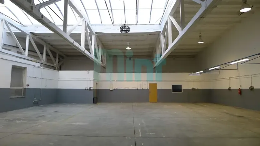 Pronájem skladu, Ostrava, Teslova, 348 m2