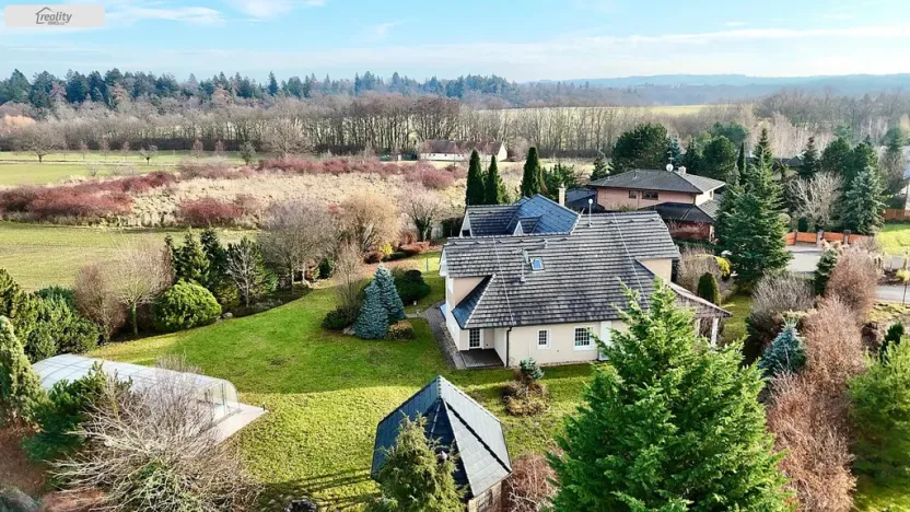 Pronájem rodinného domu, Jesenice - Zdiměřice, Skřivanová, 345 m2