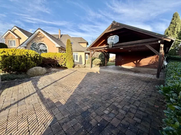 Pronájem rodinného domu, Jesenice - Zdiměřice, Skřivanová, 345 m2