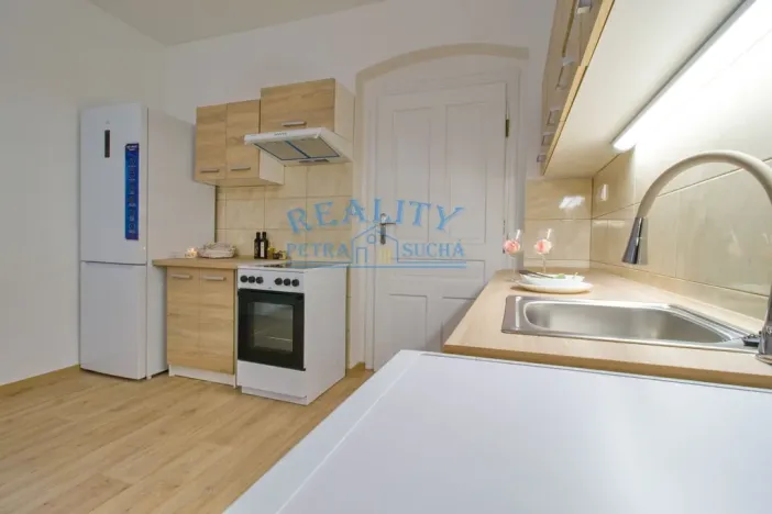 Pronájem bytu 2+1, Ústí nad Labem - Neštěmice, Železná, 62 m2