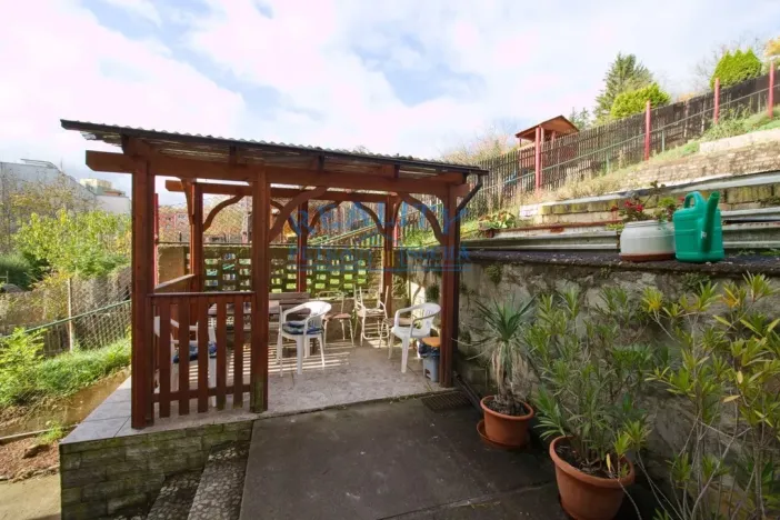 Pronájem rodinného domu, Ústí nad Labem - Neštěmice, Železná, 250 m2